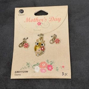 🌻 Mother’s Day charms